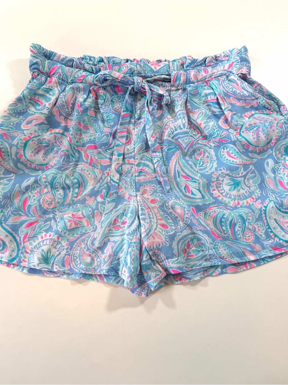 Lilly Pulitzer Kothmale Sri Lanka Paisley Paperbag Waist Tie Front Shorts Size L - Picture 4 of 16